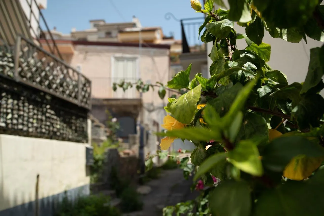 Nick & Santo'S Holiday Homes B&B Giardini Naxos Italy