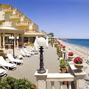 Hellenia Yachting Hotel&spa Hotel